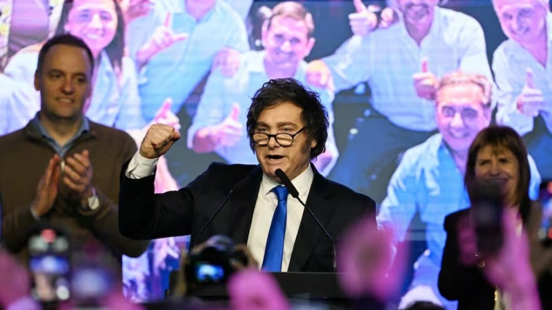 Milei tras la victoria electoral: "Se va a construir a la luz del nuevo Congreso"